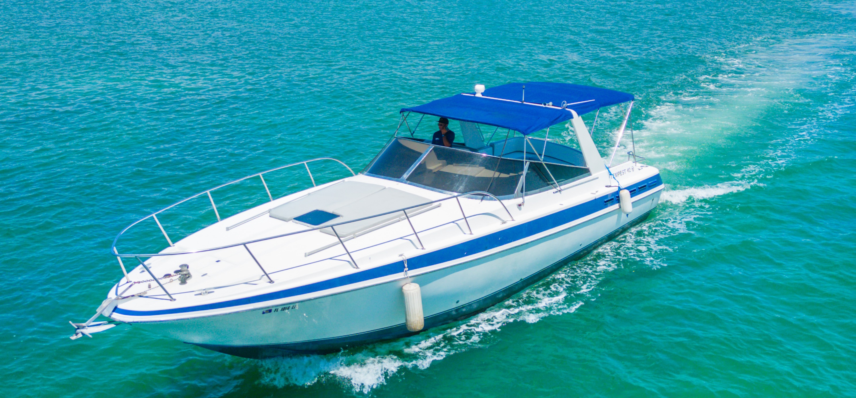 44 ft Sea Ray Sundancer express cruiser for yacht charter at Miami River, Little Havana, miami-yacht-rental, view 4